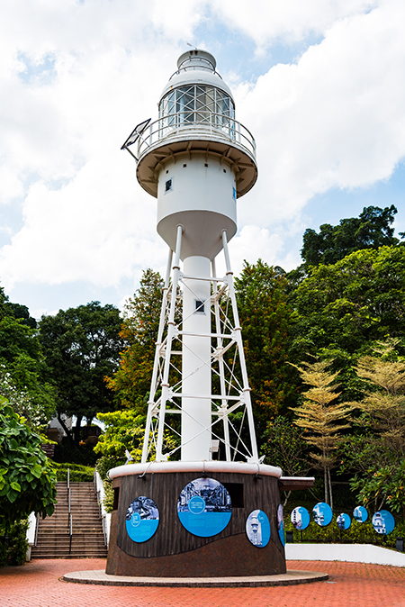 Singapore History Amidst Lush Greenery