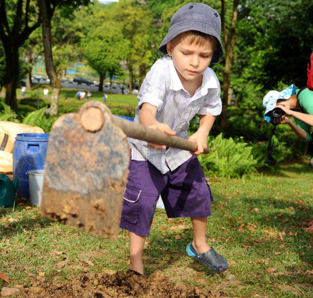 The Littlest Tree-Planters