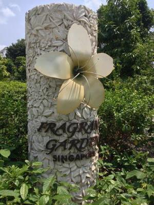 Fragrant Garden_lydia