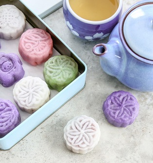 22 Sep Mooncakes Edit