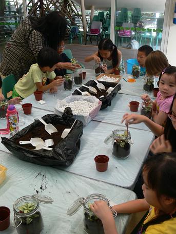 Hands-on Planting
