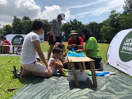 Outdoor learning and crafts