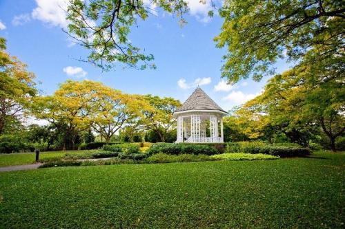 This is a photo of the Bandstand. A heritage landmark located in the Gardens.