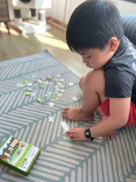 child-playing-happy-pets-happy-people