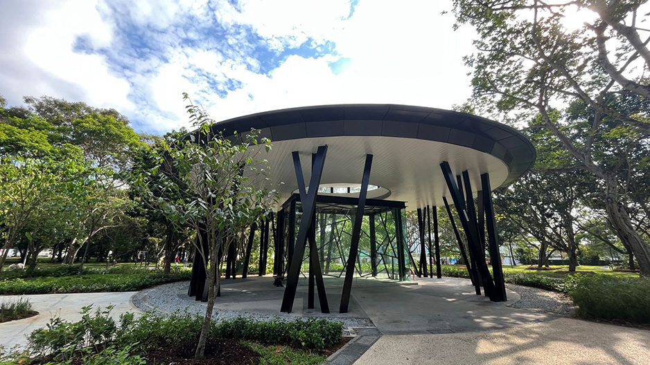 park detail carousel