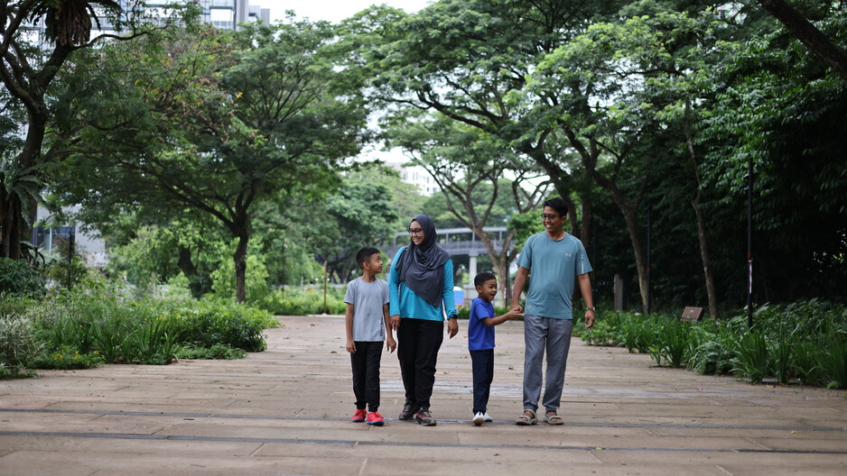 park detail carousel