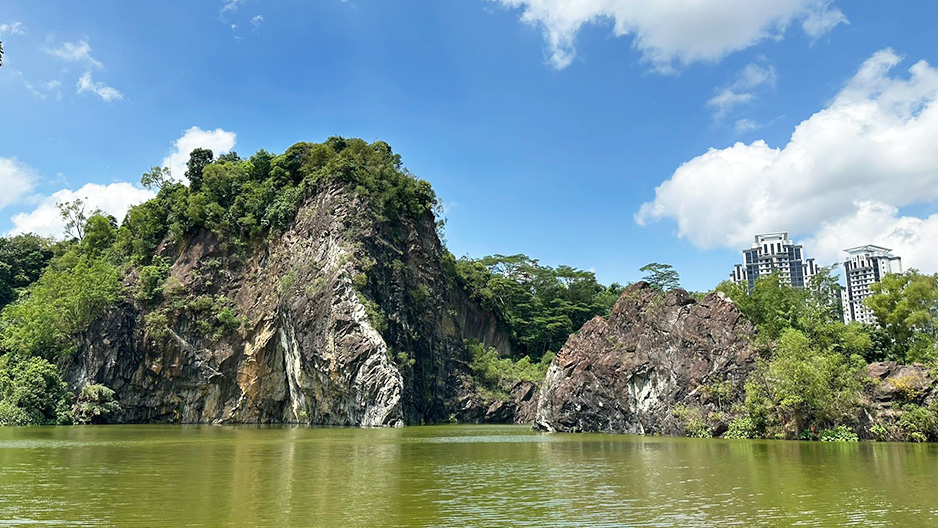 park detail carousel