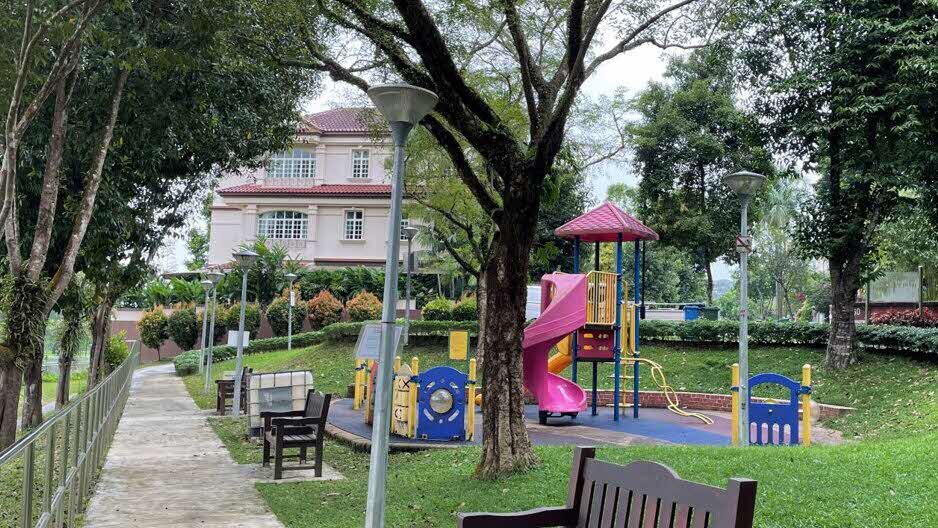 park detail carousel