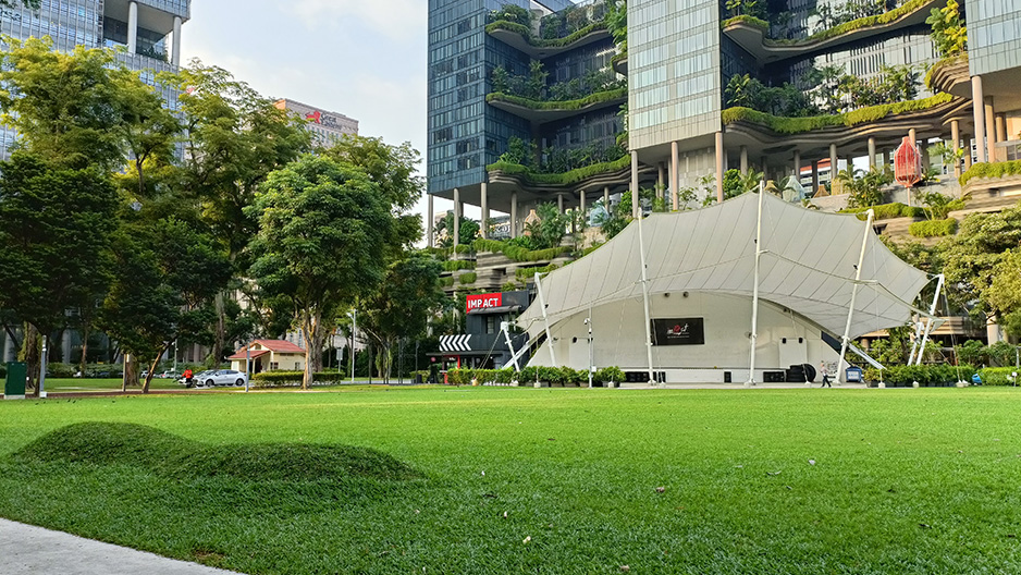 park detail carousel