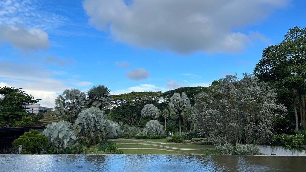 park detail carousel