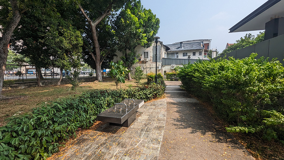 park detail carousel