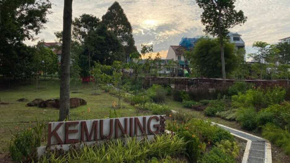 park detail carousel