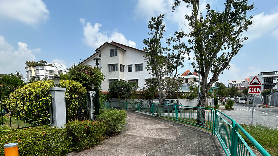 park detail carousel