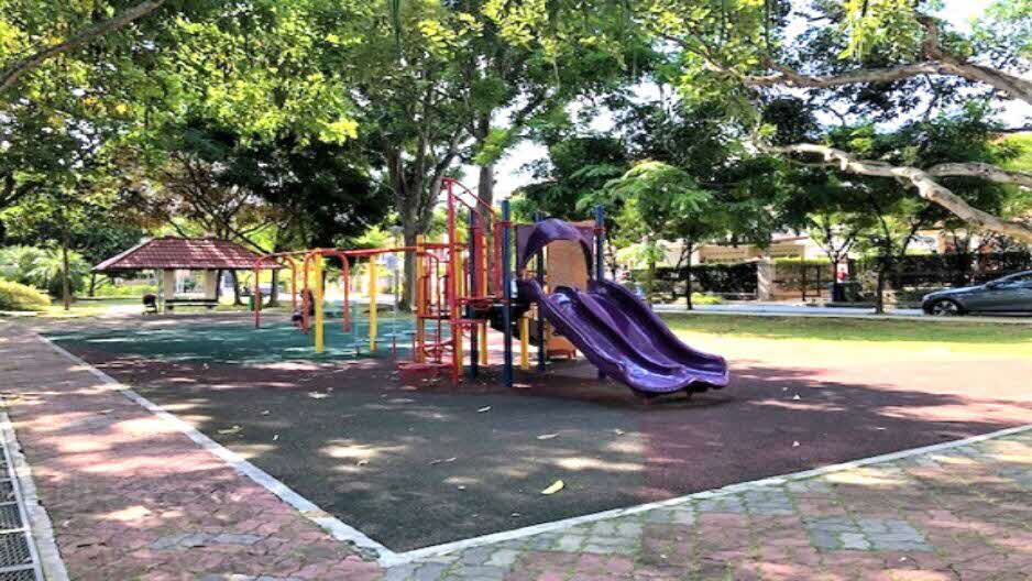 park detail carousel