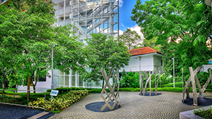 Light sculptures at one-north Park: Rochester West