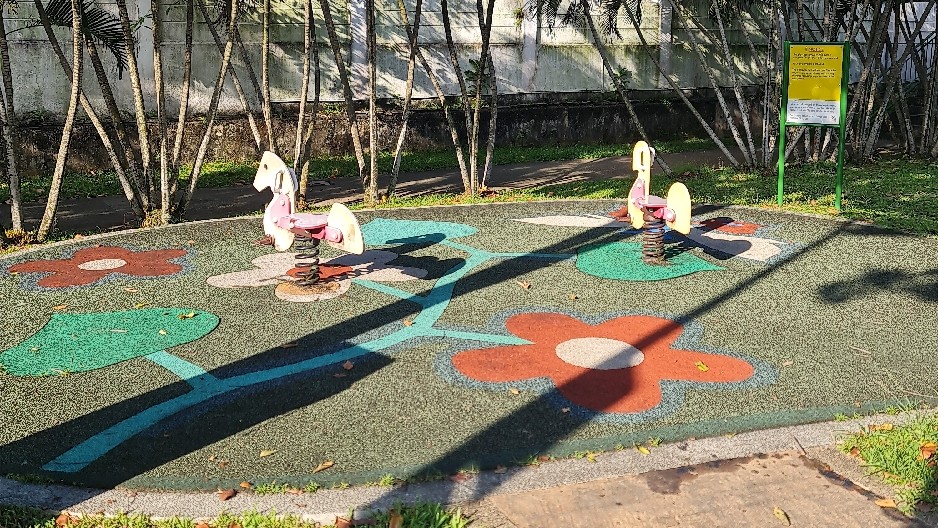 park detail carousel