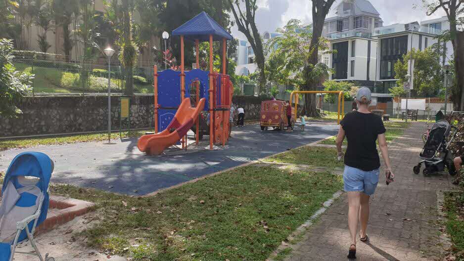 park detail carousel