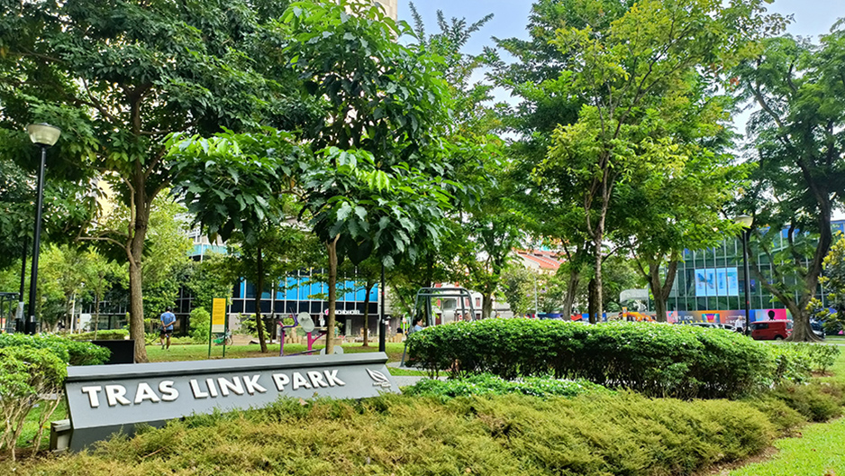 park detail carousel
